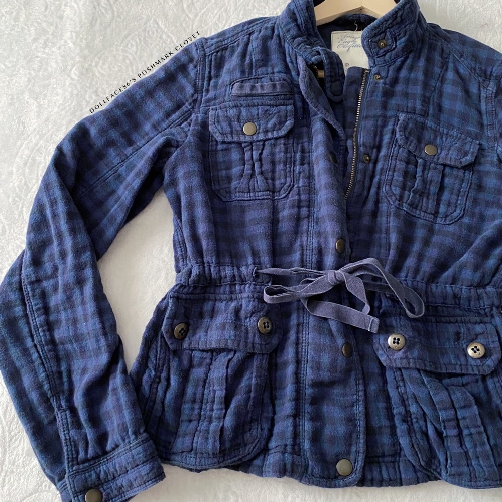 AEO Dark Blue Plaid Fitted Jacket